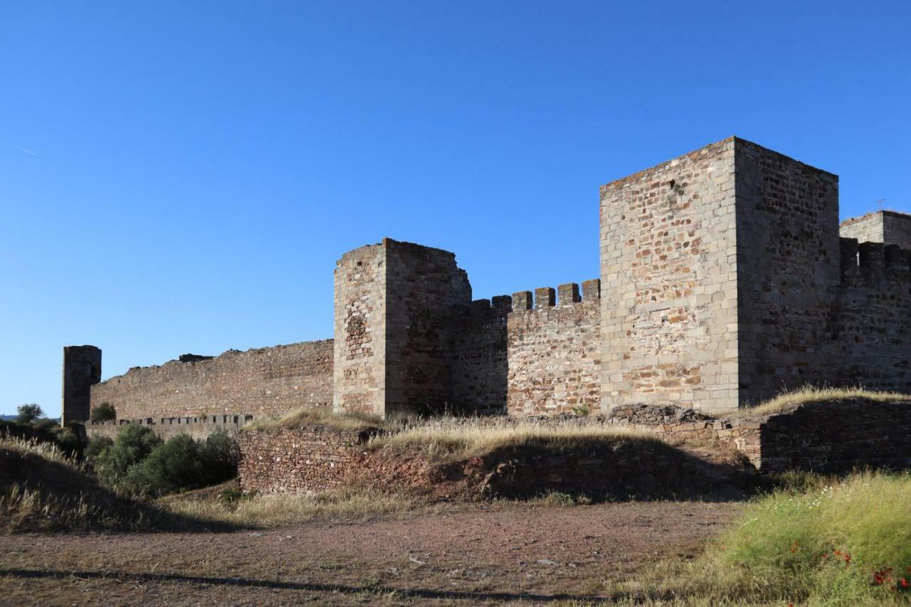 הוילה מונסראז Casa Da Fonte / Fountain House מראה חיצוני תמונה